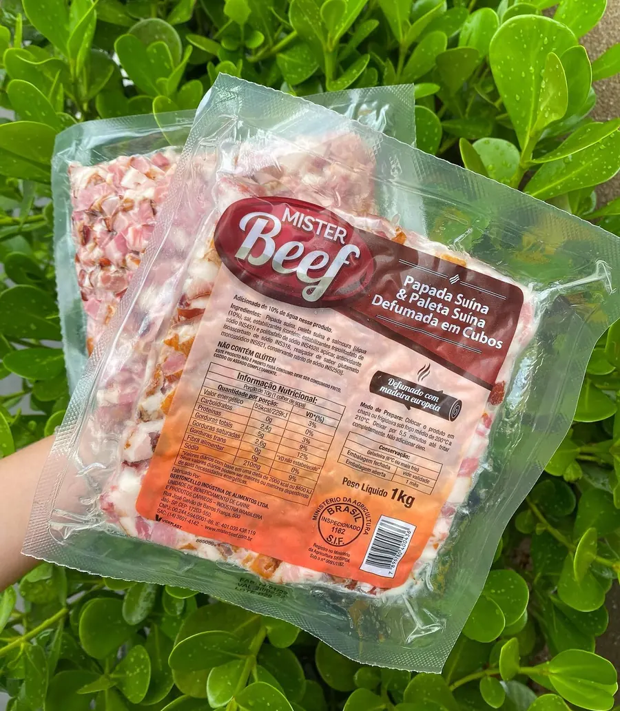 Papada e Paleta Suína Defumada em Cubos Mister Beef 1kg